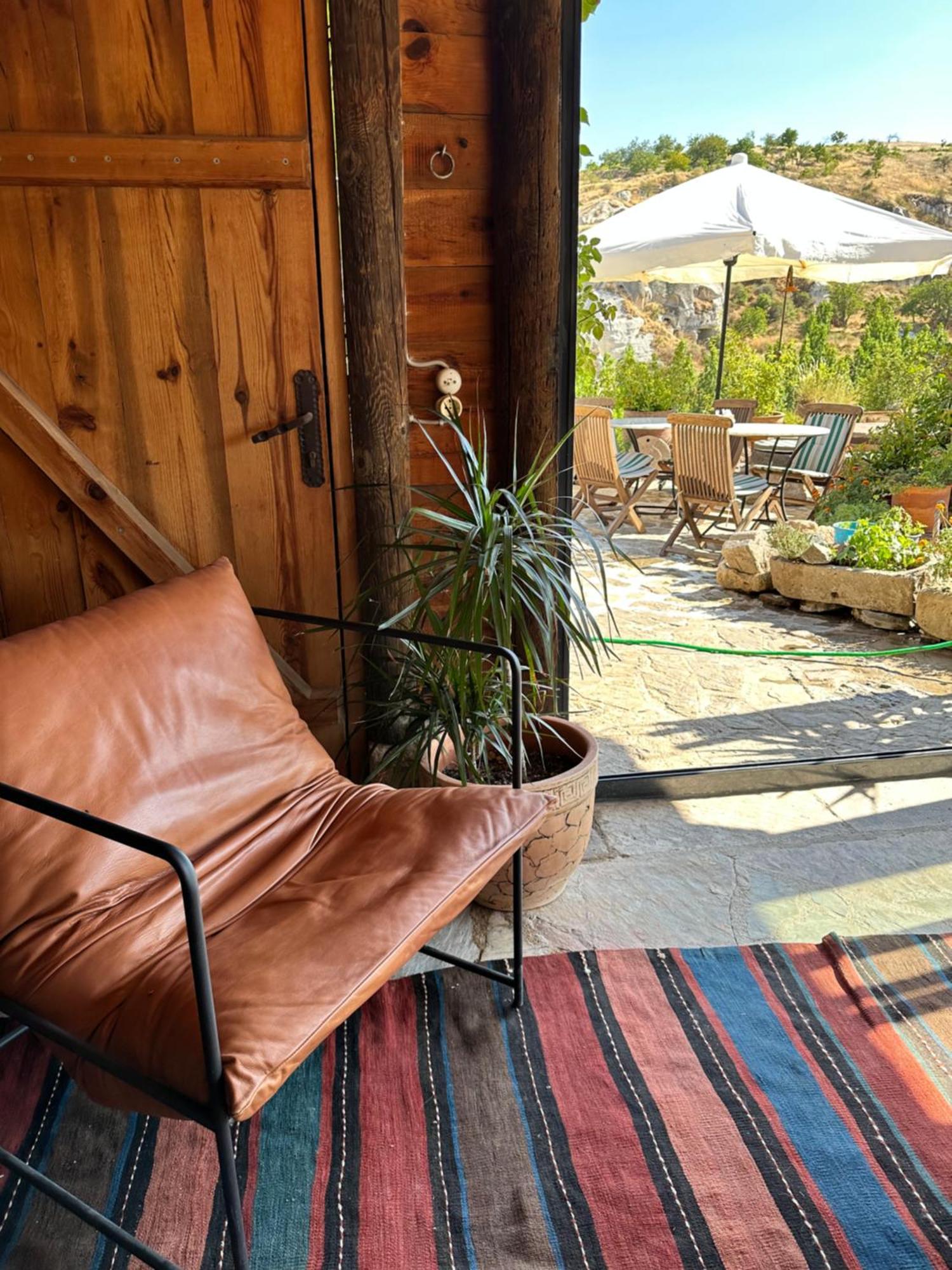 Potamia Cave Suites Ortahisar Exterior photo