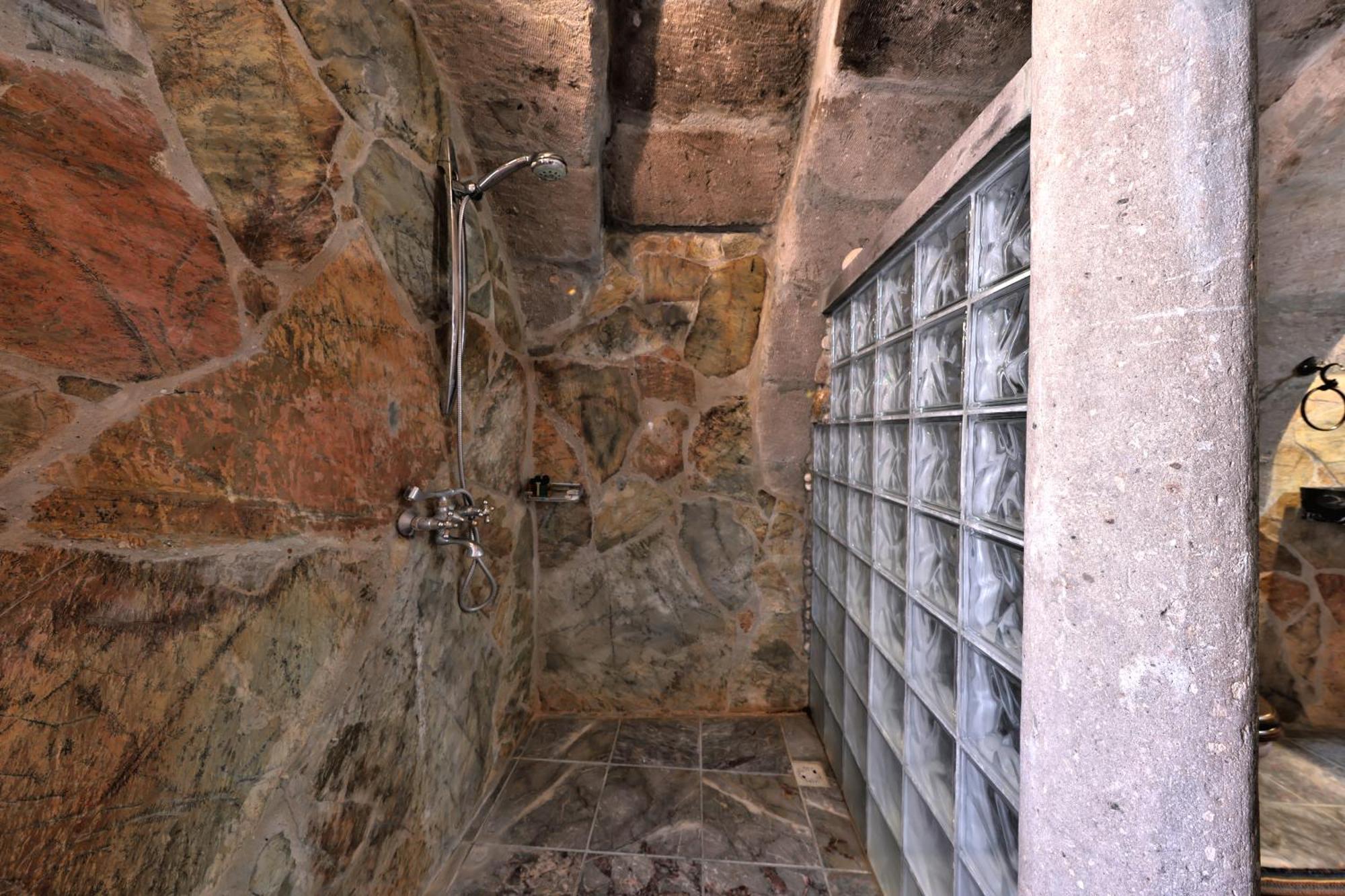 Potamia Cave Suites Ortahisar Exterior photo