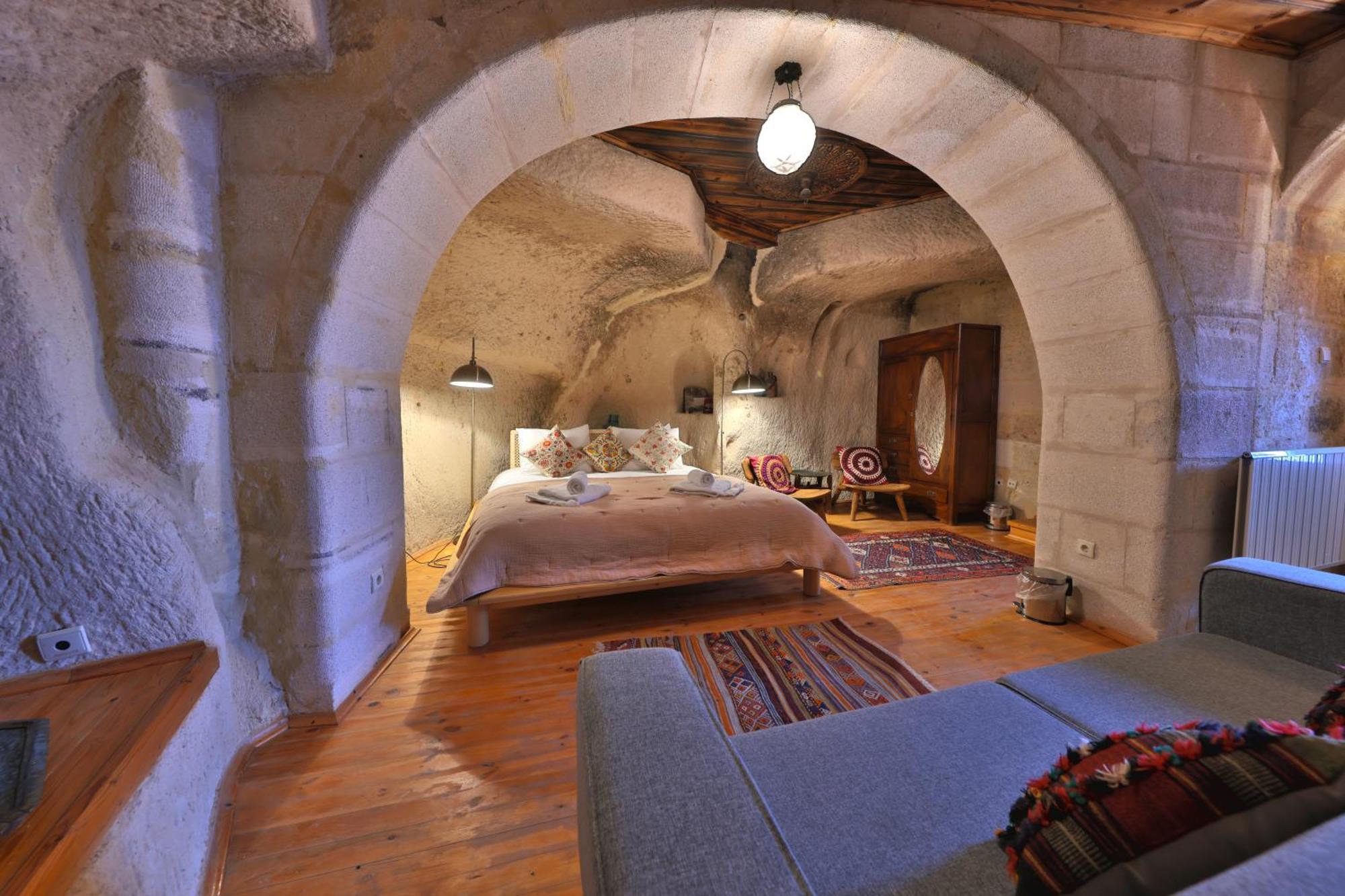 Potamia Cave Suites Ortahisar Exterior photo